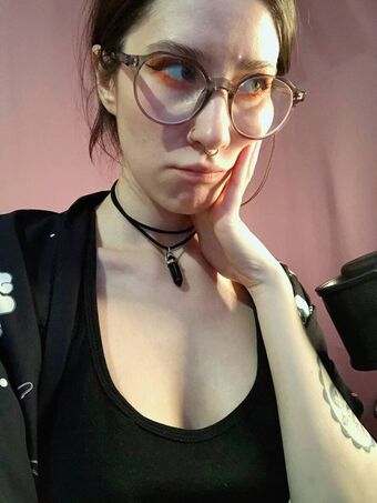 Loopinka Голые слитые фото OnlyFans 17