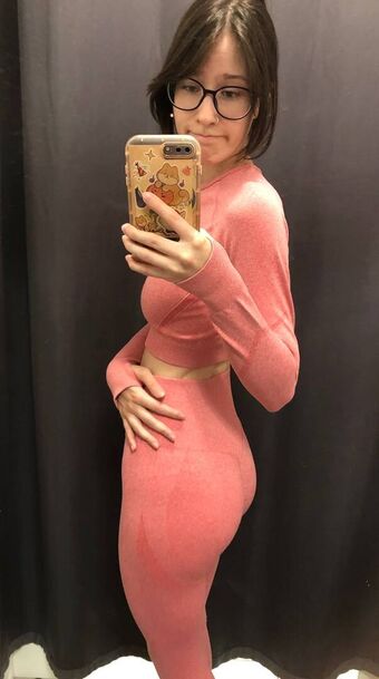 Loopinka Голые слитые фото OnlyFans 20
