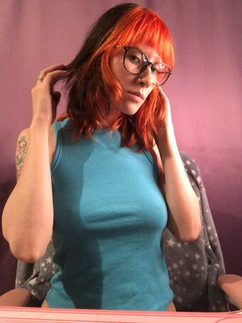 Loopinka Голые слитые фото OnlyFans 23