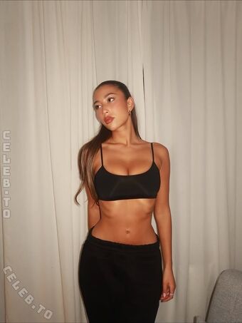 lorena.sim Голые слитые фото OnlyFans 43