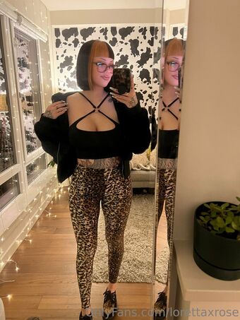lorettaxrose