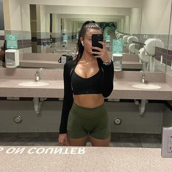 _lrizz Голые слитые фото OnlyFans 28
