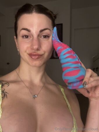 LucyCloud Голые слитые фото OnlyFans 110