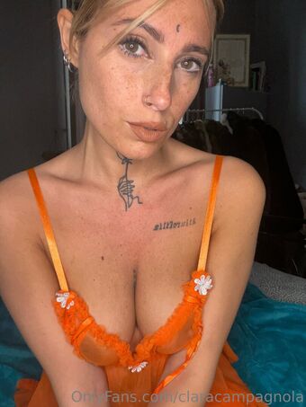 Lullaby Голые слитые фото OnlyFans 12