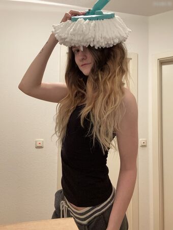 Lumenti Голые слитые фото OnlyFans 24