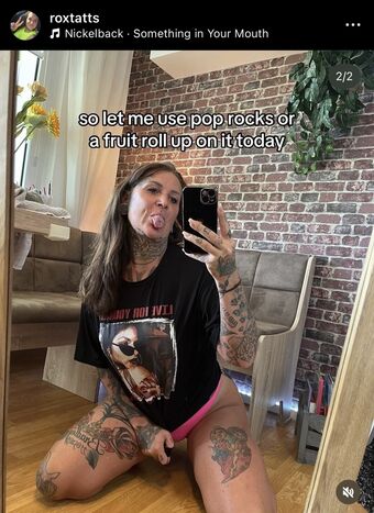 LunaticRoxy Голые слитые фото OnlyFans 1