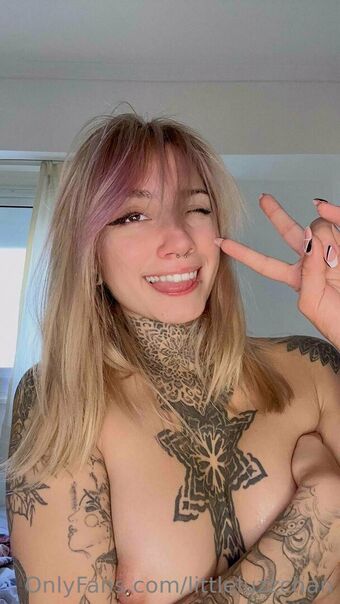luzzchan Голые слитые фото OnlyFans 15