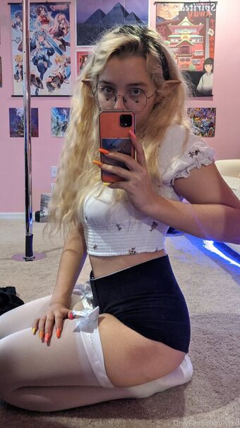 Lvkrd Голые слитые фото OnlyFans 85