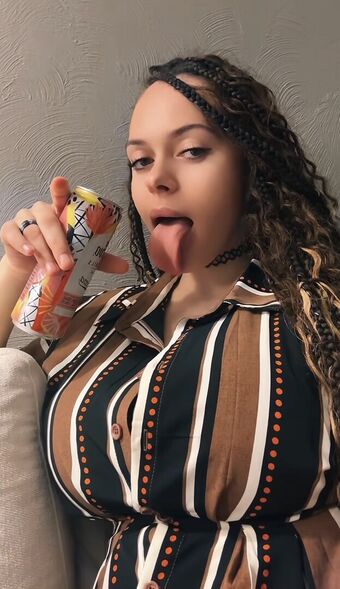 Macbethanie Голые слитые фото OnlyFans 13