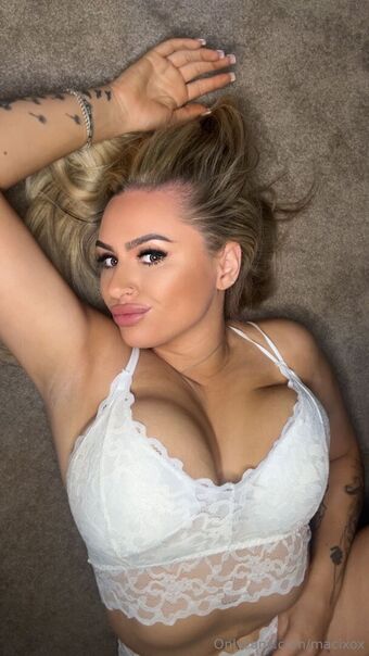 macixox Голые слитые фото OnlyFans 26
