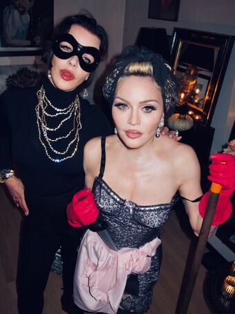 Madonna Голые слитые фото OnlyFans 93