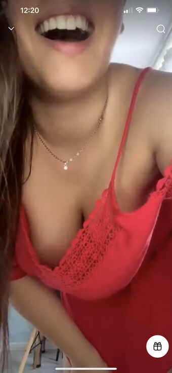 Malina Голые слитые фото OnlyFans 2