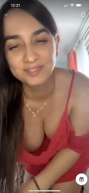 Malina Голые слитые фото OnlyFans 7