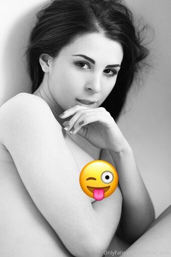 malinkasv Голые слитые фото OnlyFans 16