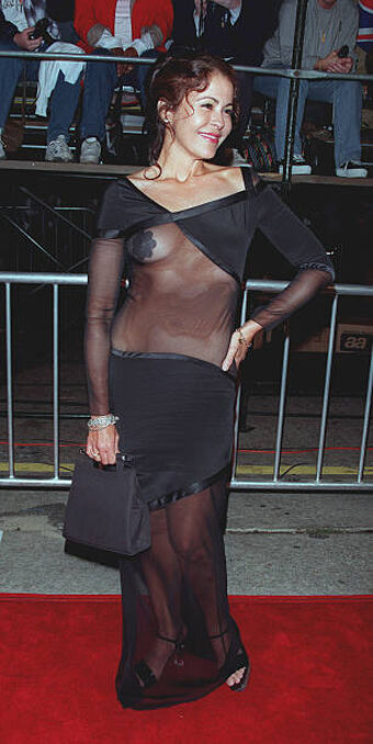 Maria Conchita Alonso Голые слитые фото OnlyFans 5