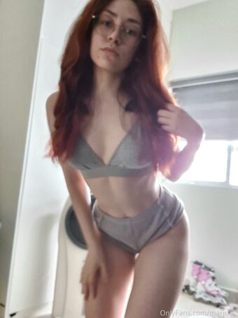 Marjust Голые слитые фото OnlyFans 11