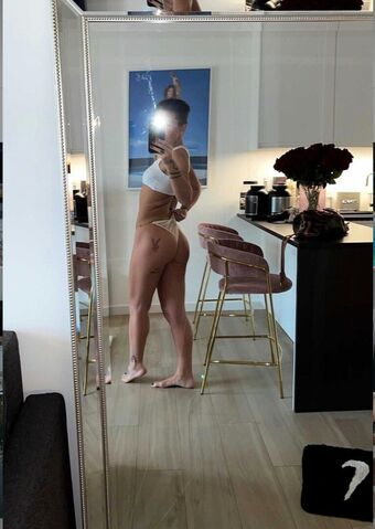Marta Linkiewicz Голые слитые фото OnlyFans 2