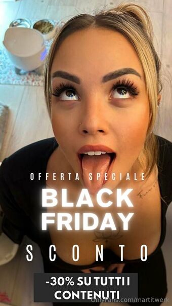martitwerk Голые слитые фото OnlyFans 19