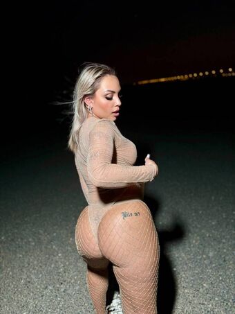 martitwerk Голые слитые фото OnlyFans 23