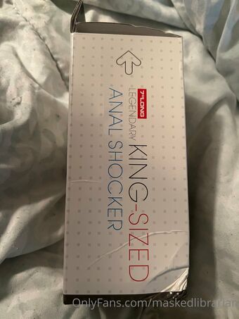maskedlibrarian