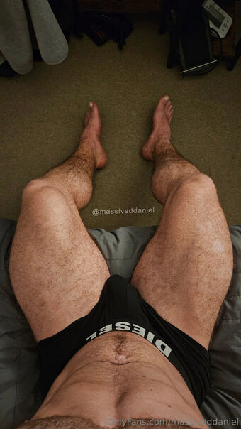massiveddaniel Голые слитые фото OnlyFans 49