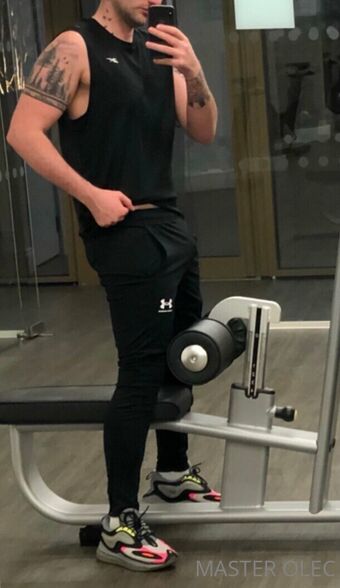 master-olec Голые слитые фото OnlyFans 6
