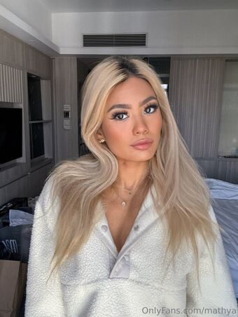 mathya Голые слитые фото OnlyFans 16