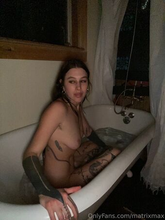 matrixmax Голые слитые фото OnlyFans 9