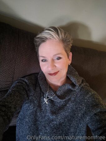 maturemomfree