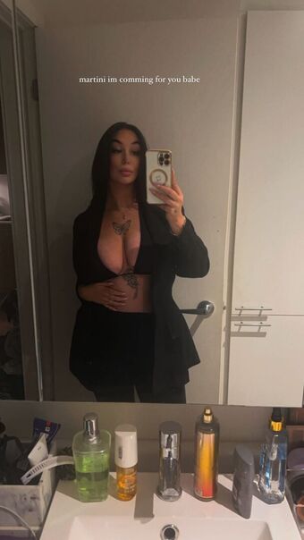 Mbou_ Голые слитые фото OnlyFans 6
