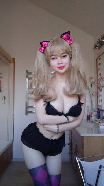 mcb Голые слитые фото OnlyFans 2