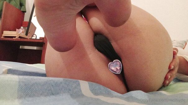 melhyde Голые слитые фото OnlyFans 16