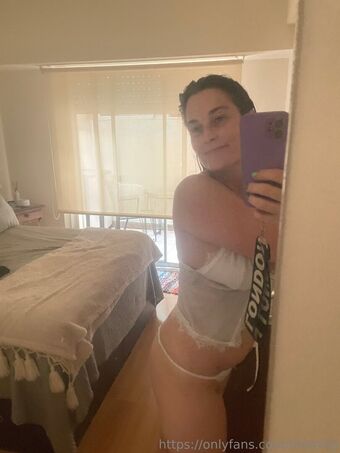 memilip Голые слитые фото OnlyFans 19