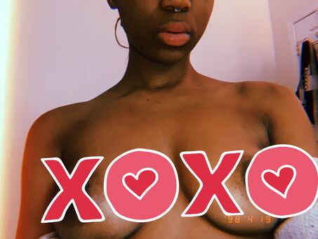 messkina Голые слитые фото OnlyFans 6