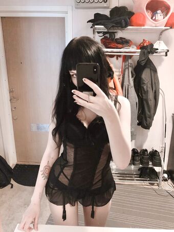Messy Голые слитые фото OnlyFans 10