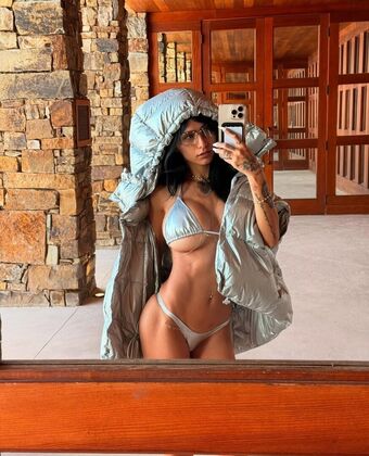 Mia Khalifa