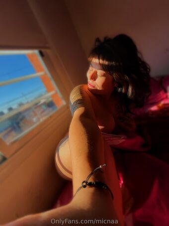 micnaa Голые слитые фото OnlyFans 14