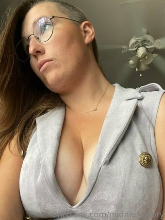 midnightglory Голые слитые фото OnlyFans 12