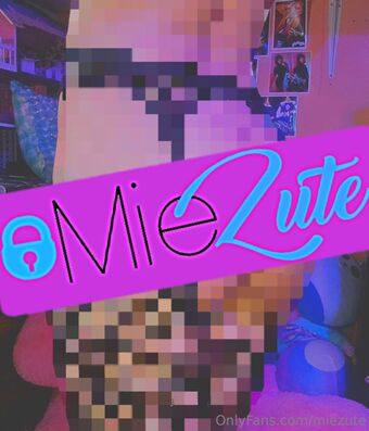 miezute Голые слитые фото OnlyFans 36