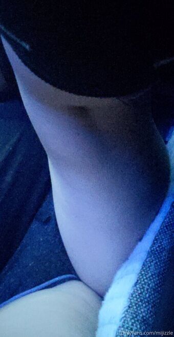mijizzle Голые слитые фото OnlyFans 8