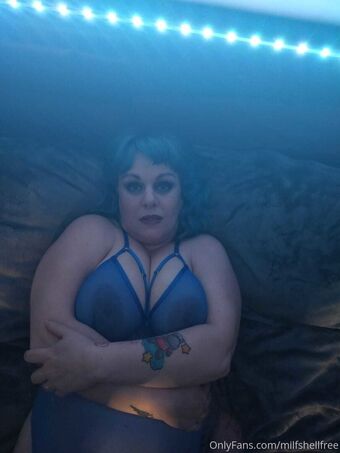 milfshellfree Голые слитые фото OnlyFans 4