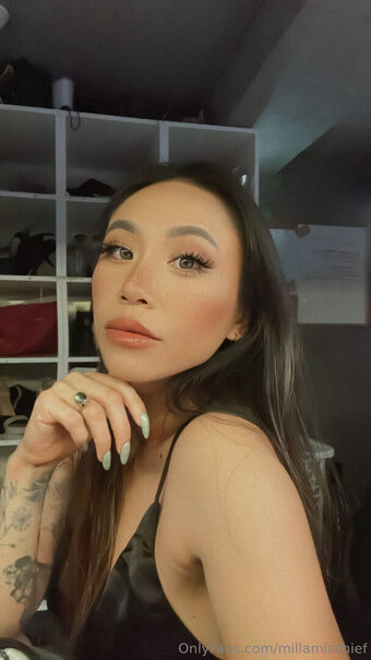 millamischief Голые слитые фото OnlyFans 9