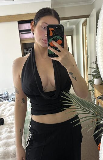Milli Long Голые слитые фото OnlyFans 2