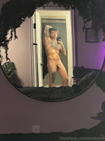 mintsicle Голые слитые фото OnlyFans 12