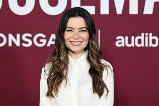 Miranda Cosgrove Голые слитые фото OnlyFans 92