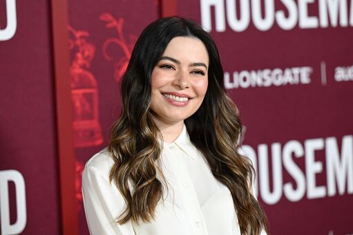 Miranda Cosgrove Голые слитые фото OnlyFans 93