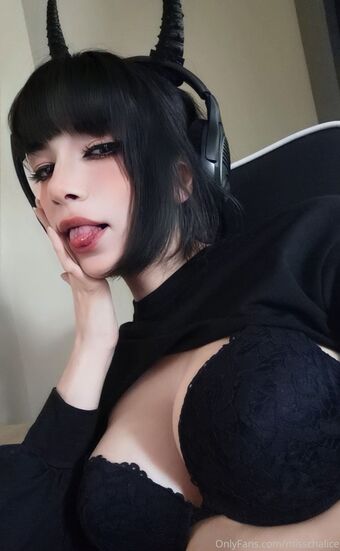 Misschalice Голые слитые фото OnlyFans 9