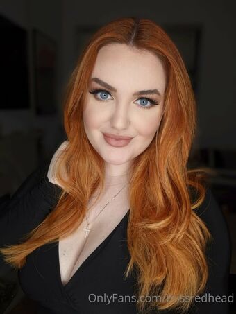 missredhead Голые слитые фото OnlyFans 28