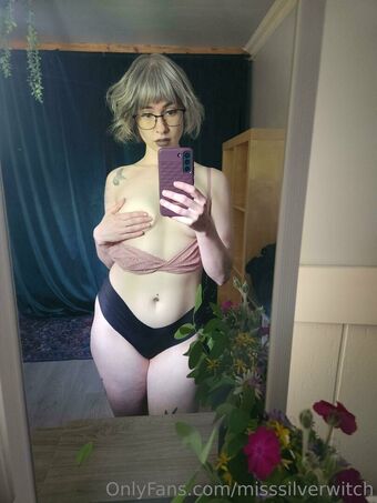 misssilverwitch Голые слитые фото OnlyFans 20