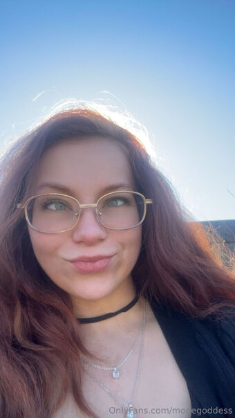 modegoddess Голые слитые фото OnlyFans 12